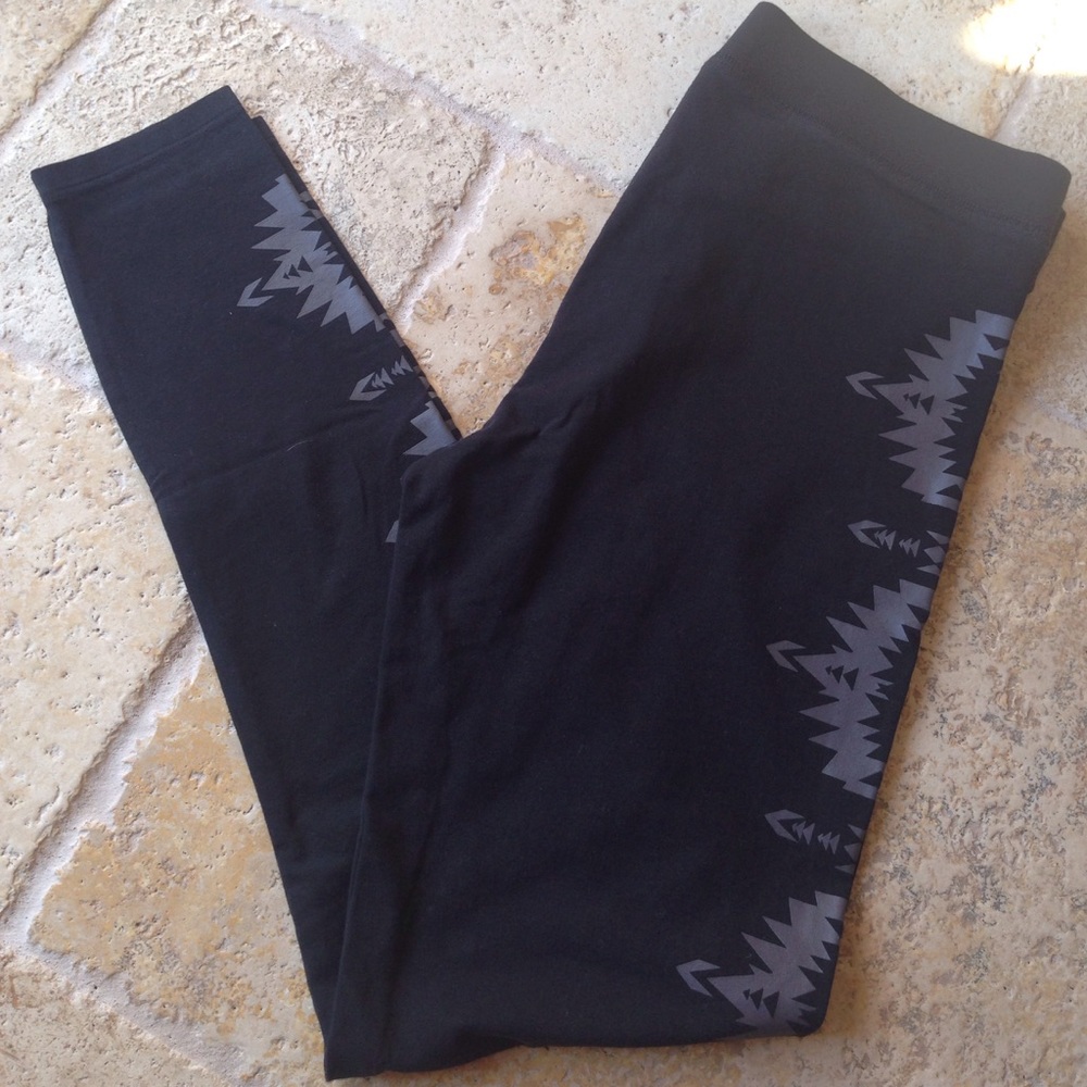 Victoria's Secret side printed leggings