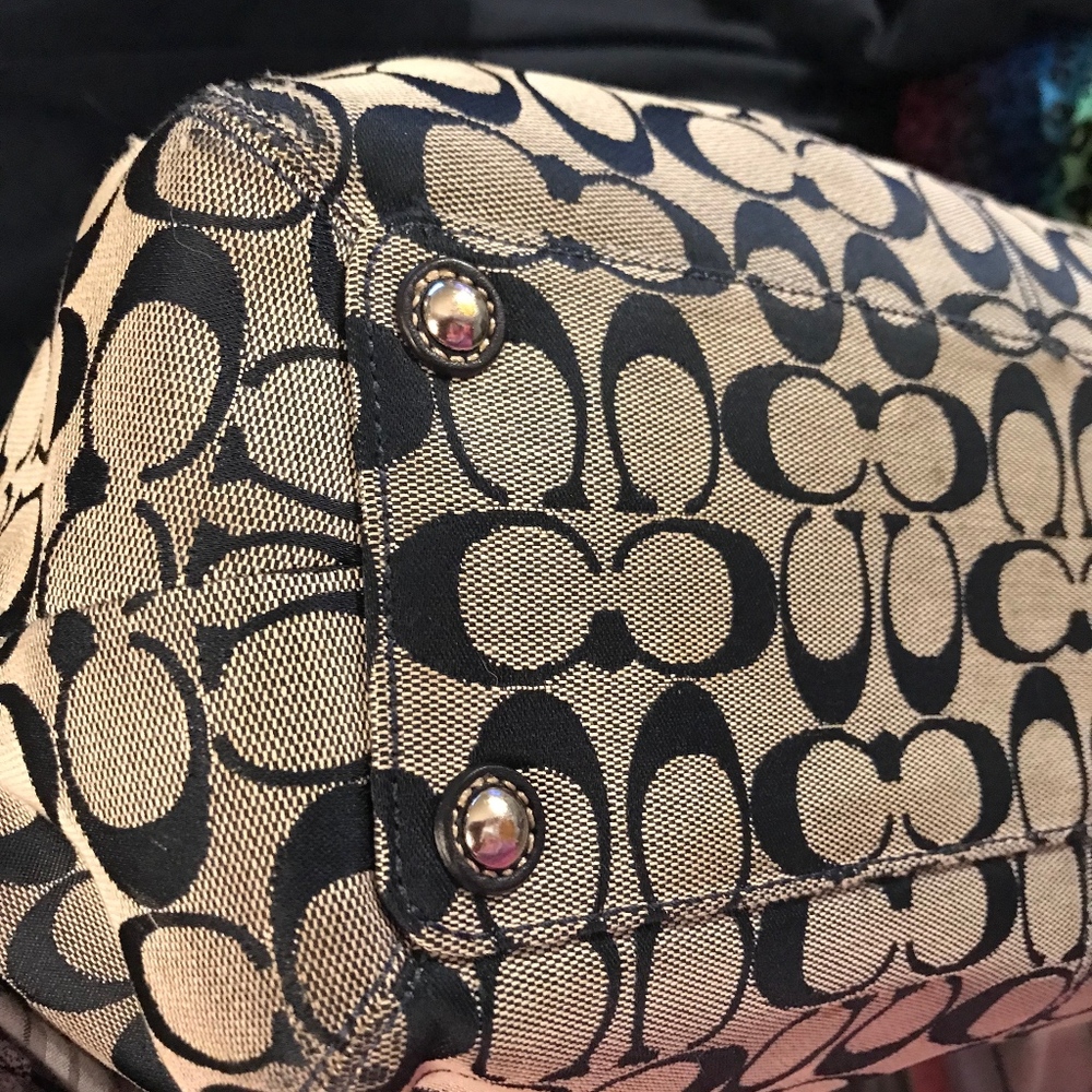 Coach Navy/Gray Signature Set - Picture 6 of 8
