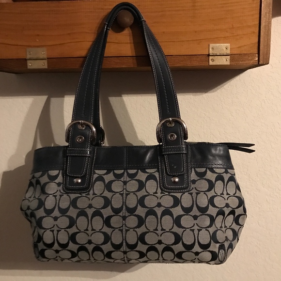 Coach Navy/Gray Signature Set - Picture 3 of 8