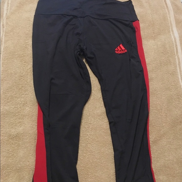 Two-piece adidas Activewear - Picture 3 of 3