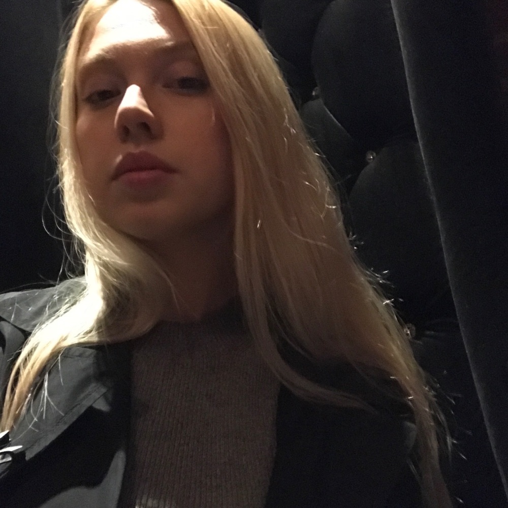 Meet your Posher, Magdalena