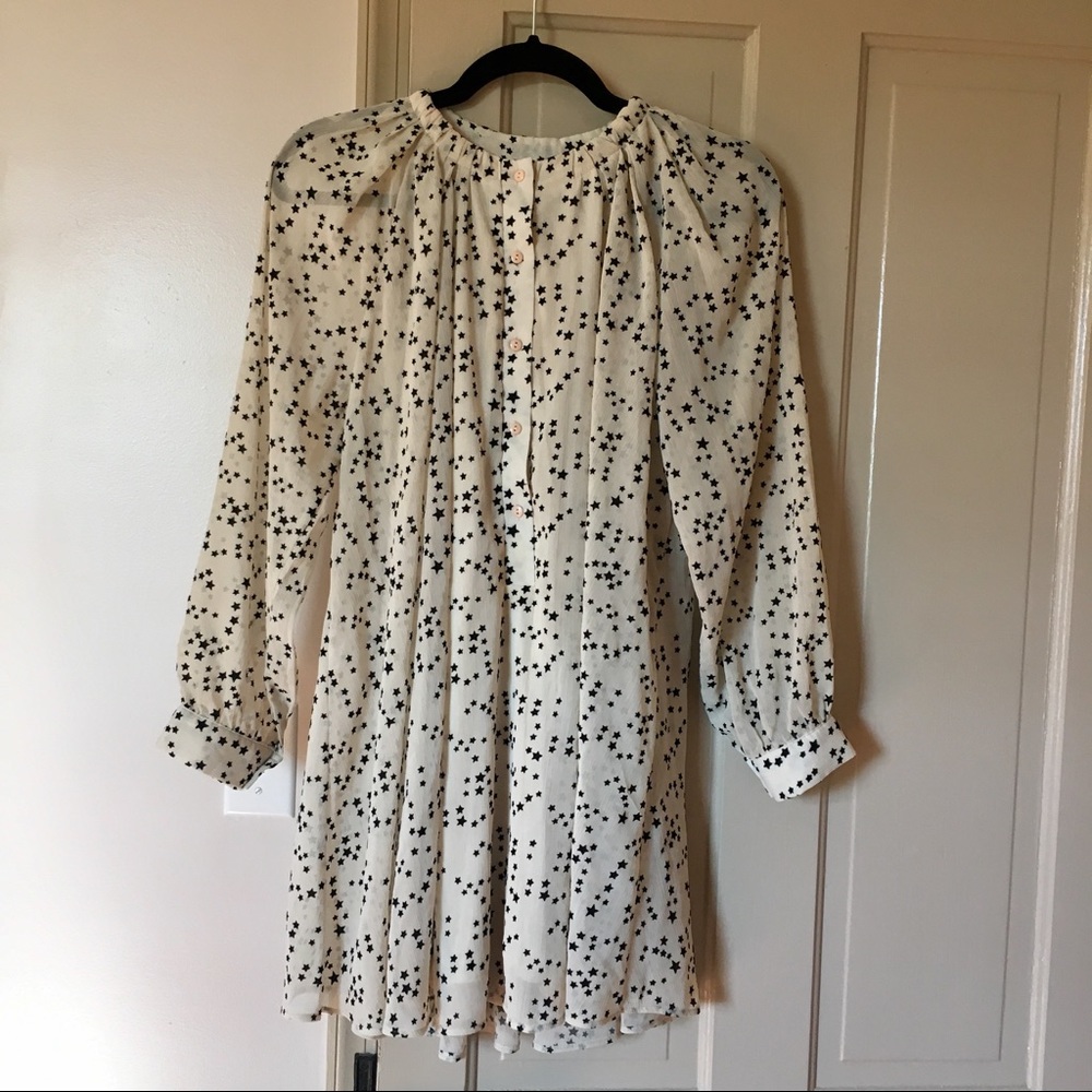 ✨Star Print Dress✨ - Picture 1 of 8