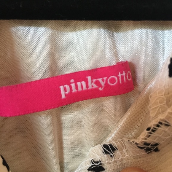 ✨Star Print Dress✨ - Picture 8 of 8