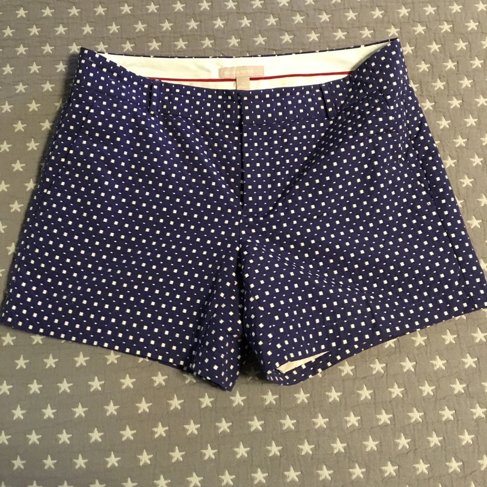 Navy Blue with White detail Banana Republic shorts