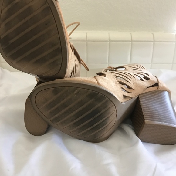 Cutout Lace Up Booties - Picture 5 of 5