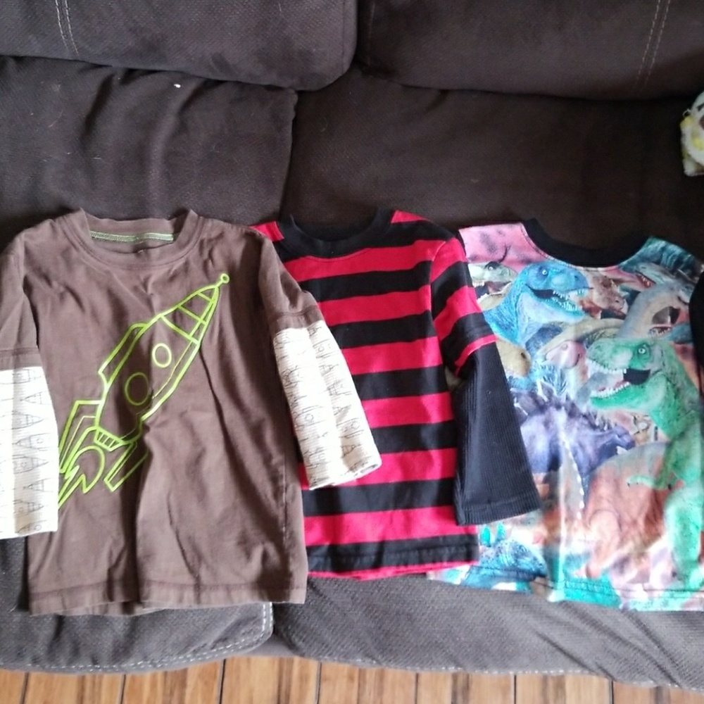 Lot of 2T boys shirts