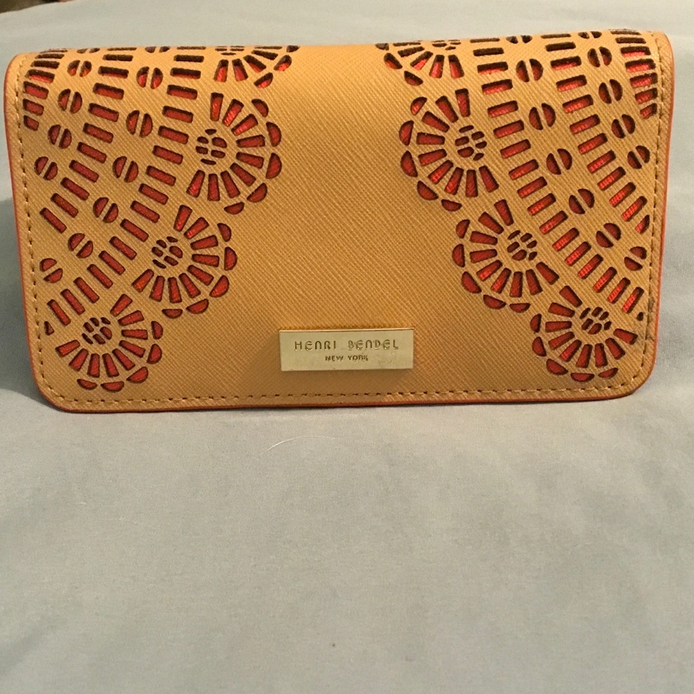 Henri Bendel Wallet/phone case
