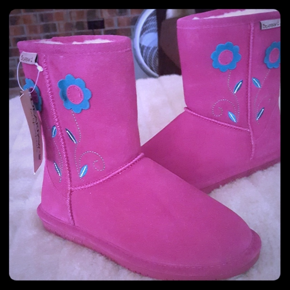 GENUINE SUEDE BEARPAW GIRLS BOOTS