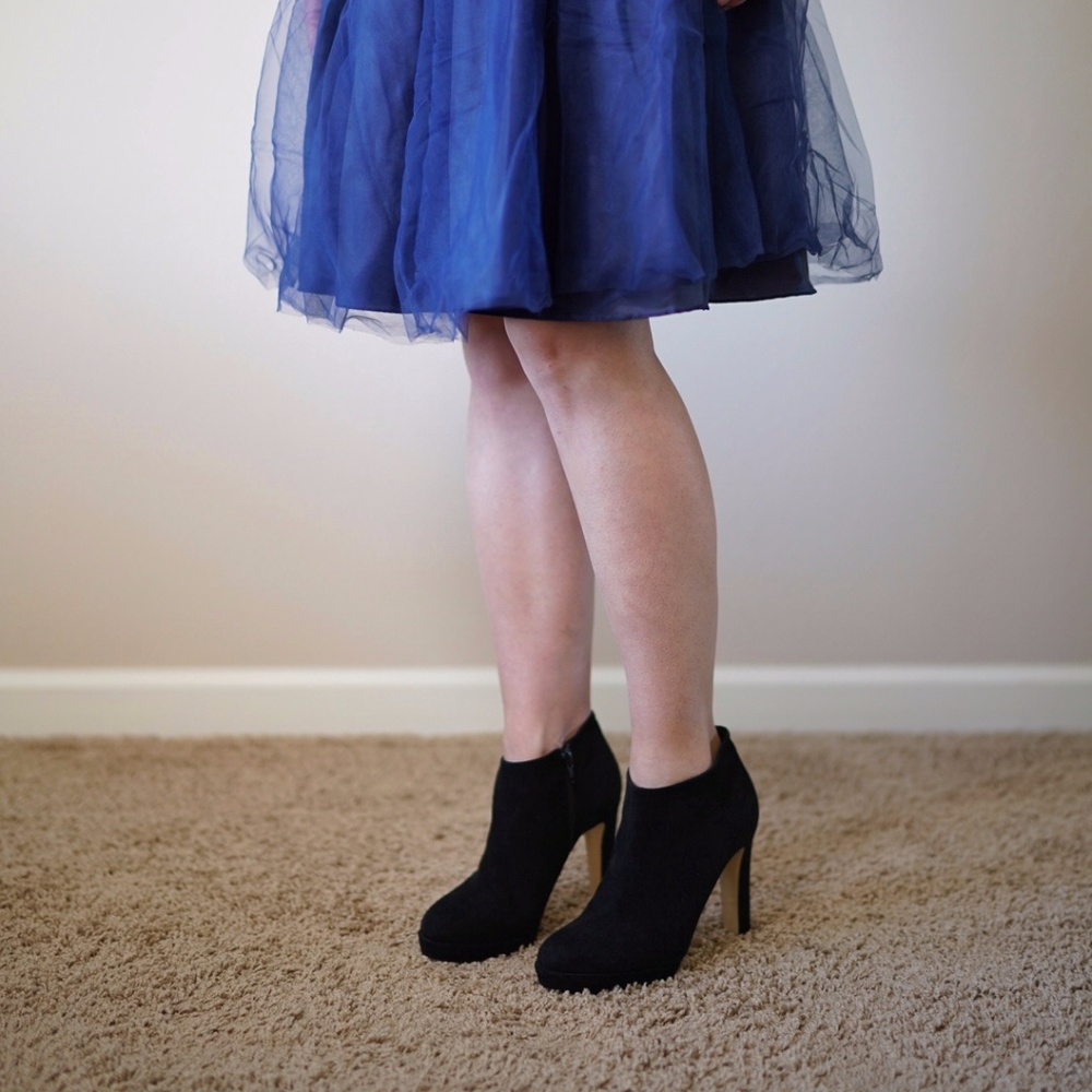 [Sold]Italian made platform suede ankle boots