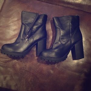 Charlotte Russe zip up ankle boots