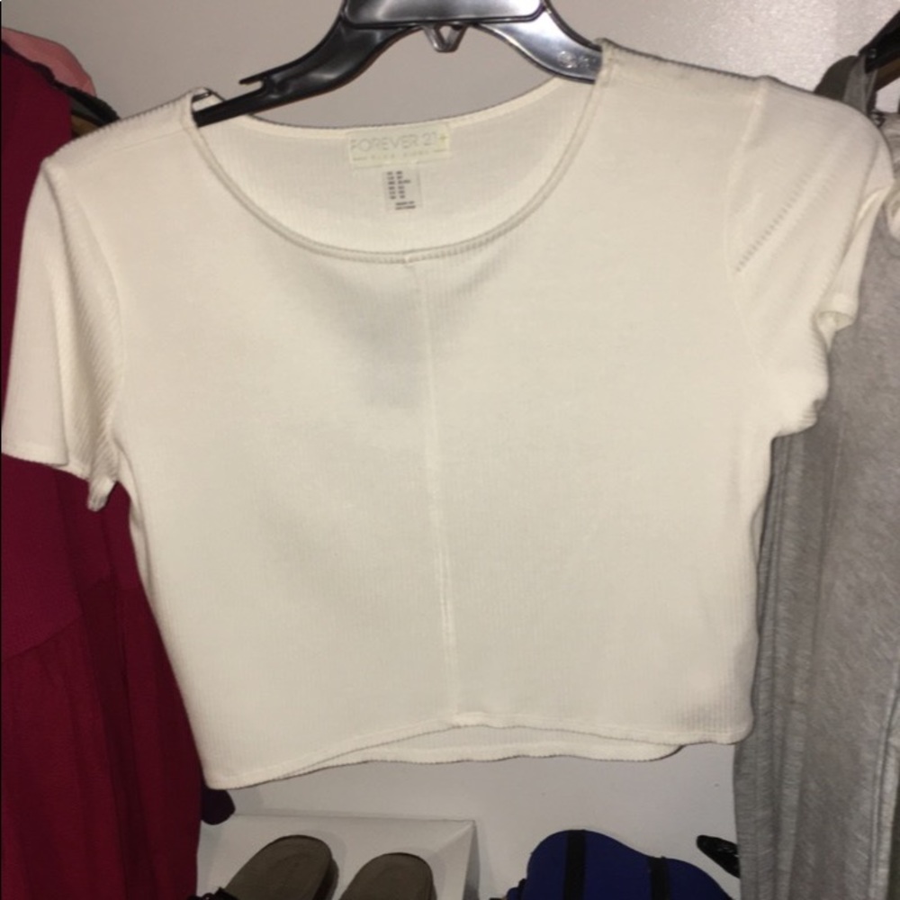 FOREVER 21+ white crop top