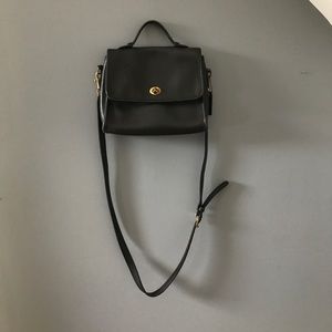 Vintage Coach bag 🌚✨