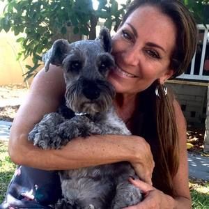 Meet your Posher, Holly