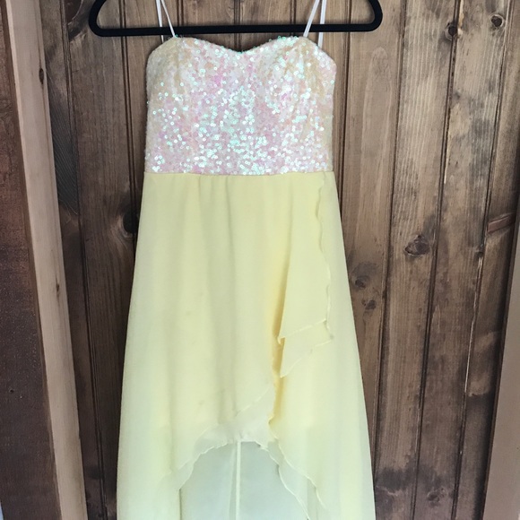 Long low to high strapless dress with sequin top - Picture 2 of 3