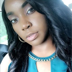 Meet your Posher, Shawndrea