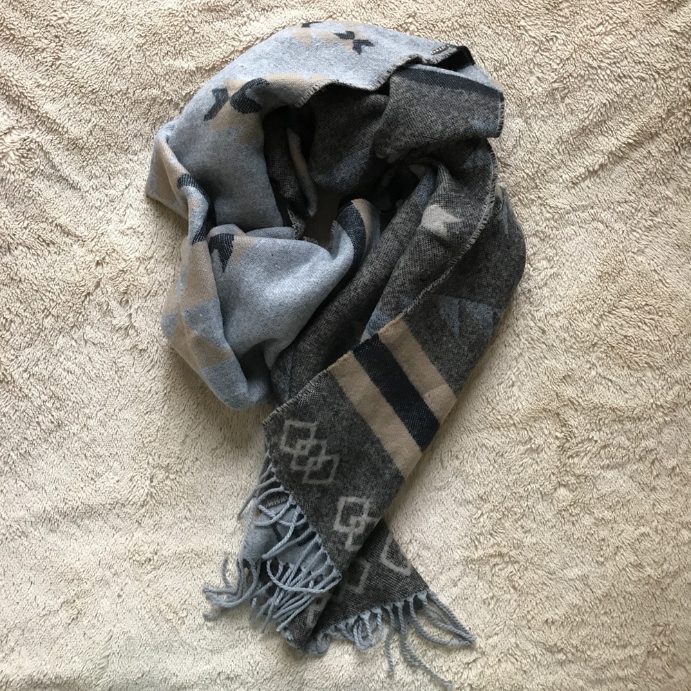 🆕 NWT Aldo Scarf 🍂🍁❗️