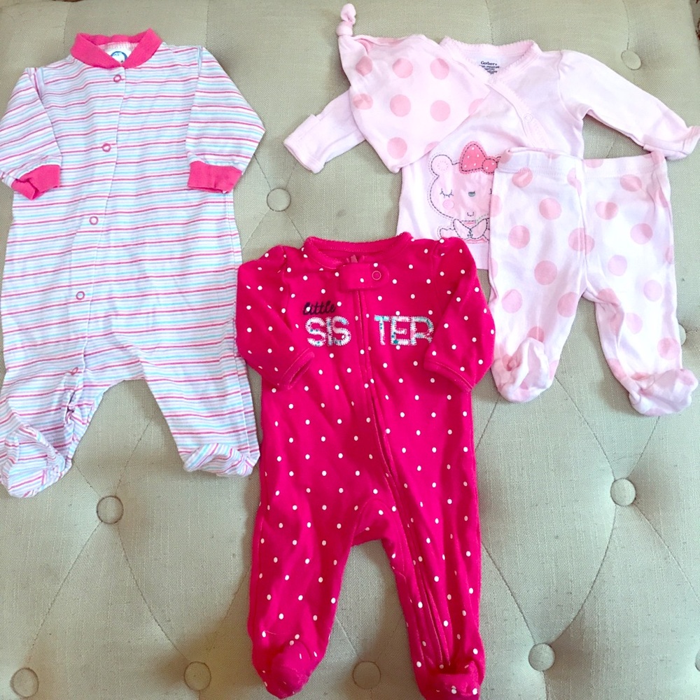 **SOLD**Newborn onesie bundle