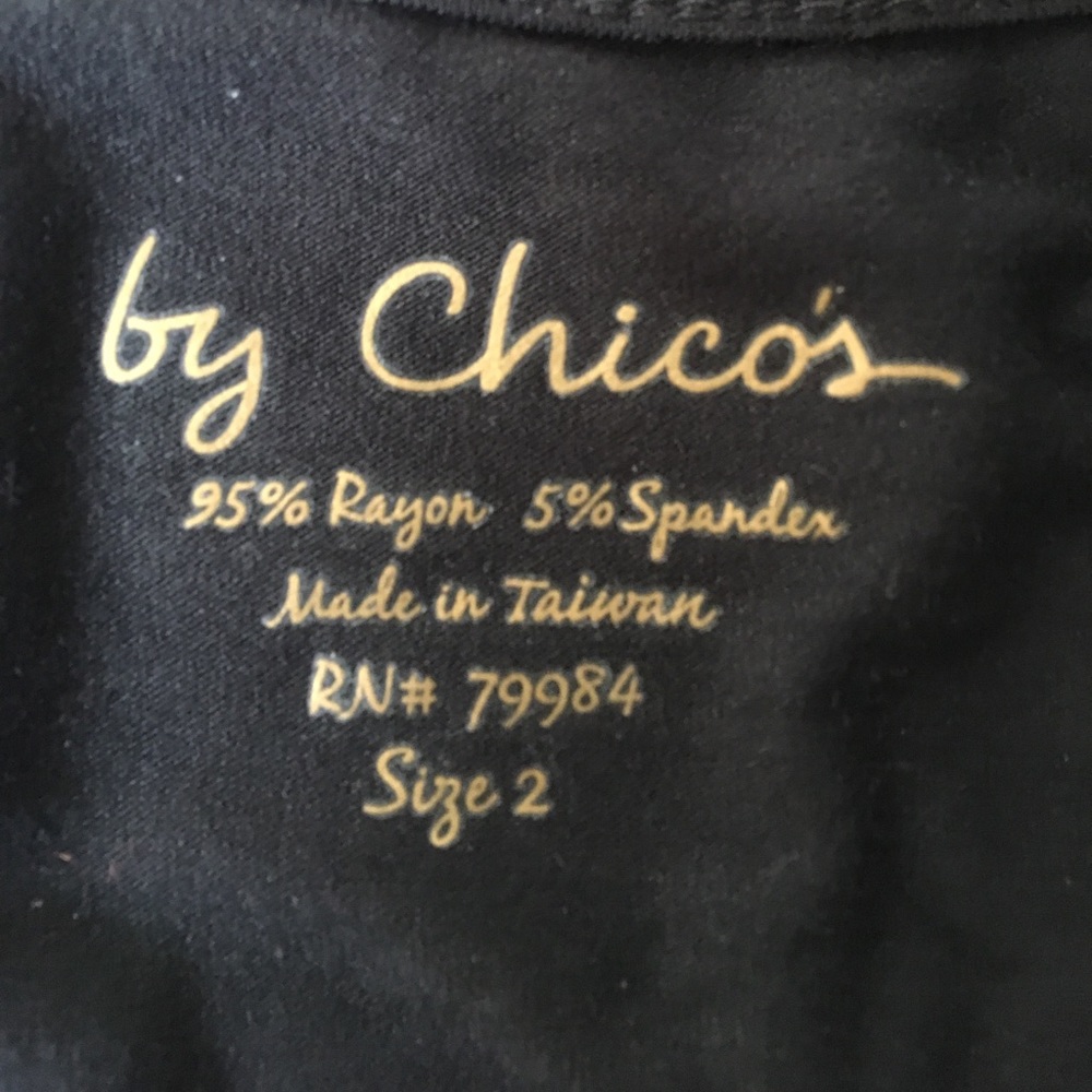 Chico’s top - Picture 2 of 5