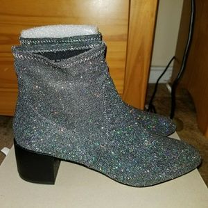 Cute, Sparkly Boots UO!