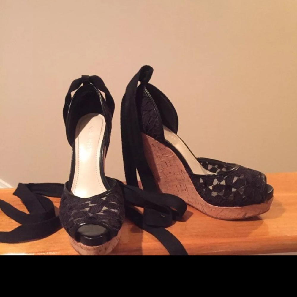Nine West wedges size 5.5