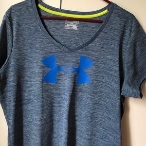 XL Under Armour T-shirt