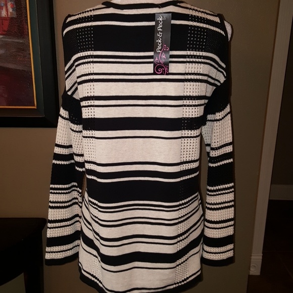 Sweater - Picture 5 of 8