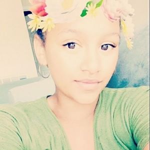 Meet your Posher, Aleyna