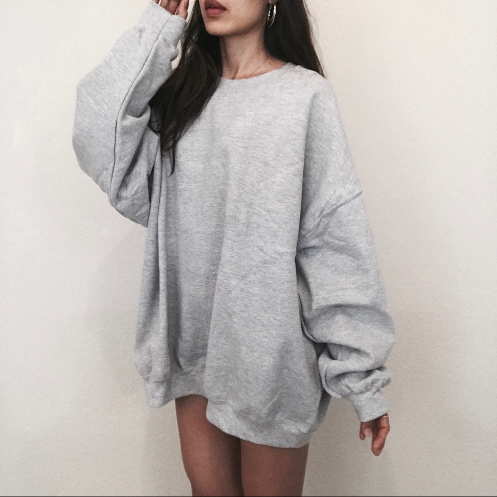 Brand new oversized sweater shirt- price firm - Picture 3 of 8
