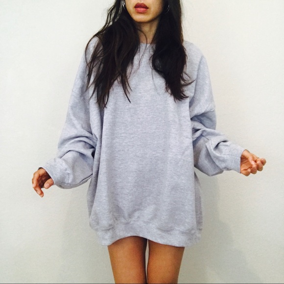 Brand new oversized sweater shirt- price firm - Picture 5 of 8