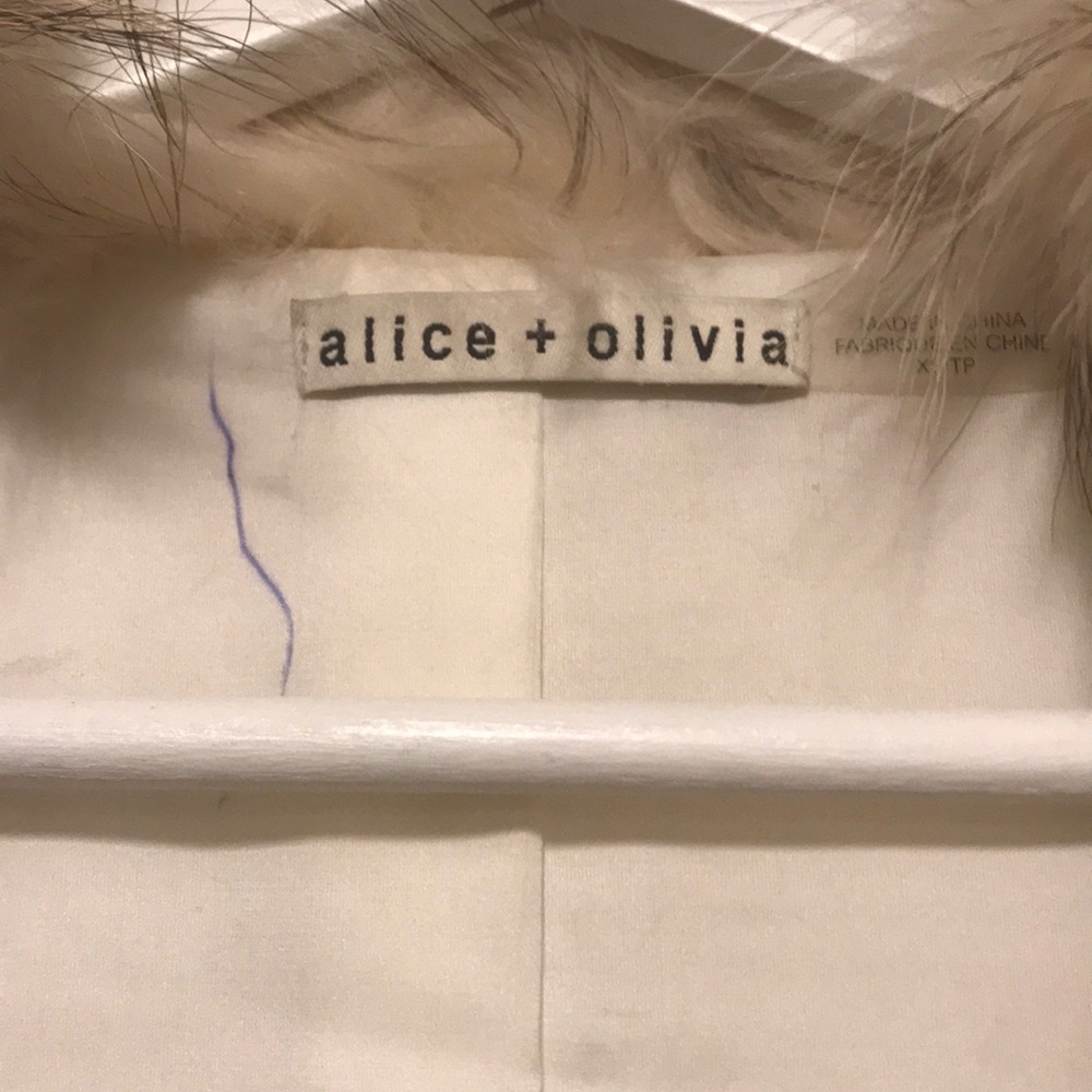 SOLD❗️❗️❗️ Alice + Olivia 100% real Fur coat - Picture 6 of 6