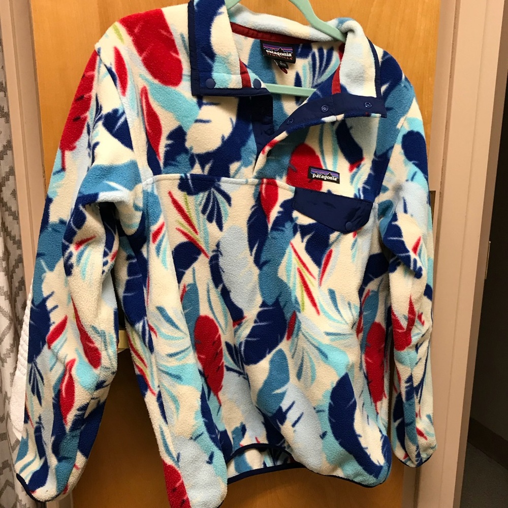 Patagonia pullover men’s large tribal print jacket