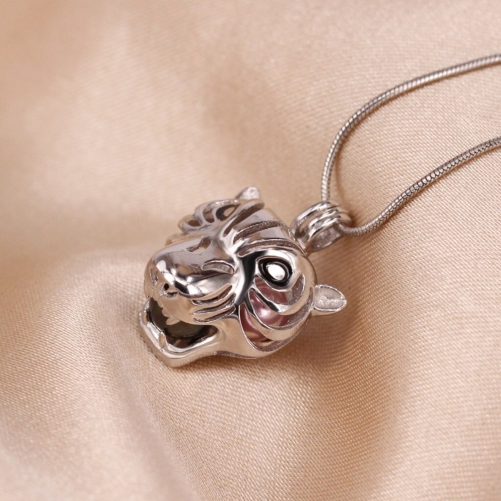 Sterling silver 925 tiger pendant pear cage