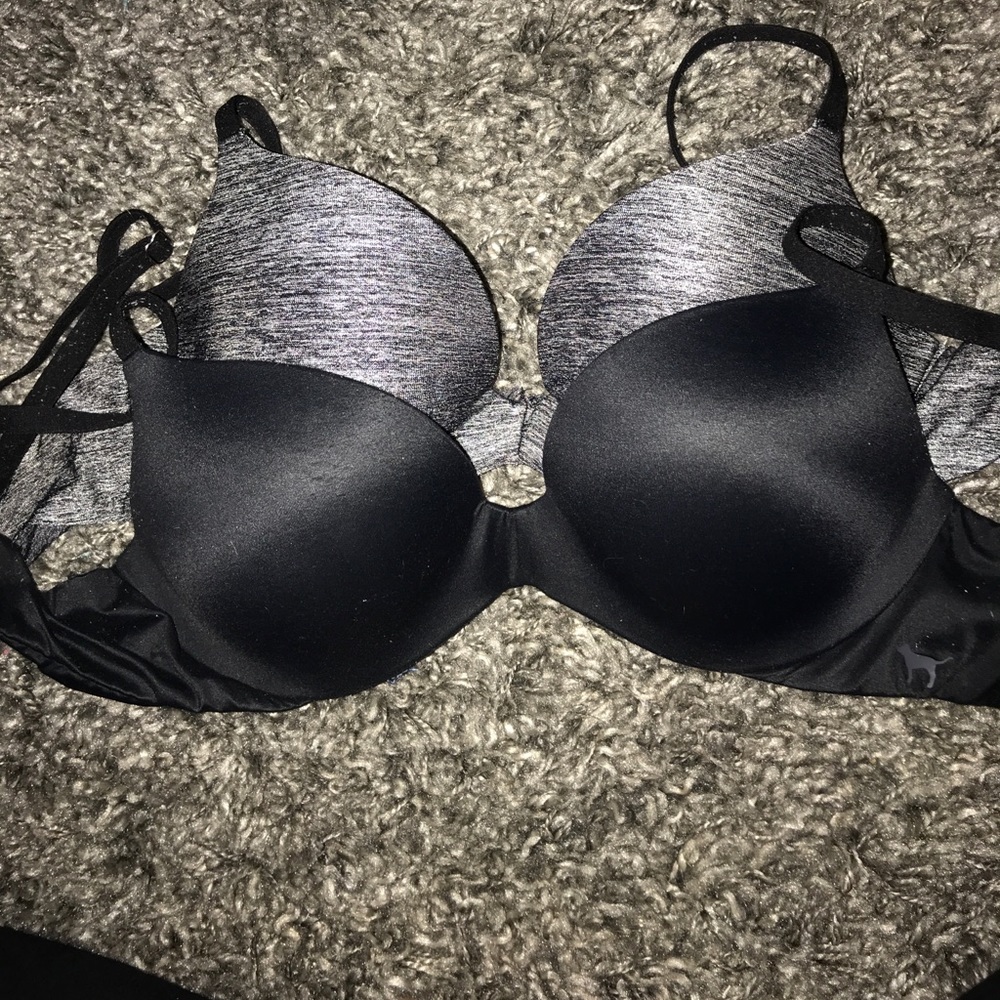 2 PINK push up bras