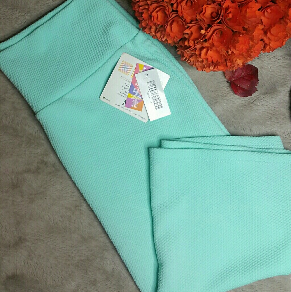 Lularoe Cassie skirt