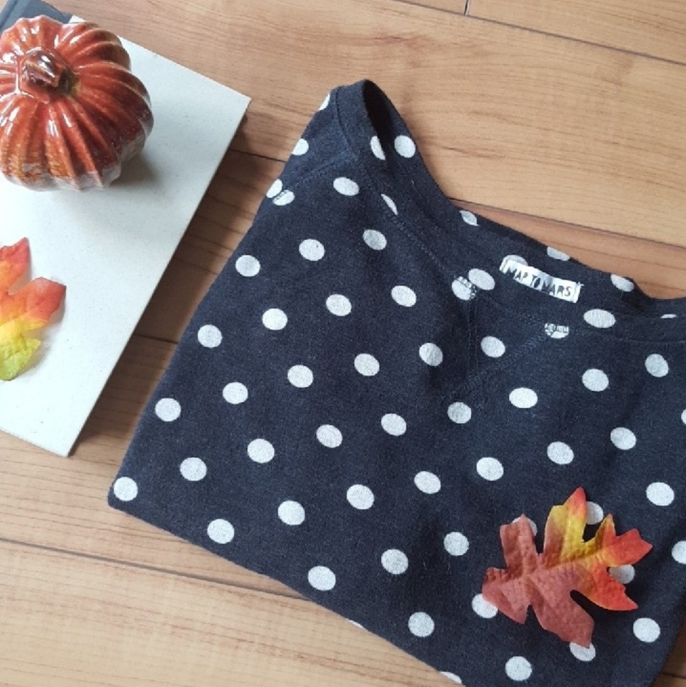 Adorable Aeropostale Sweater