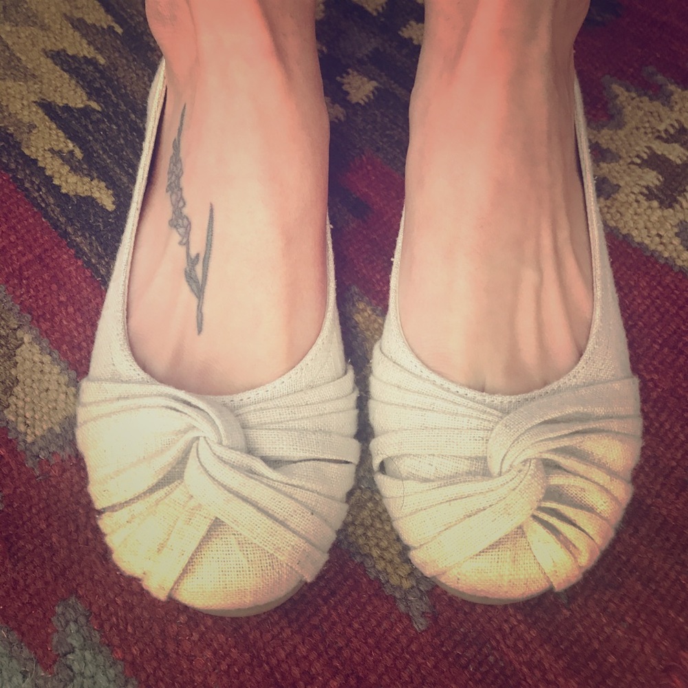 Size 7 1/2 Rocket dog Flats