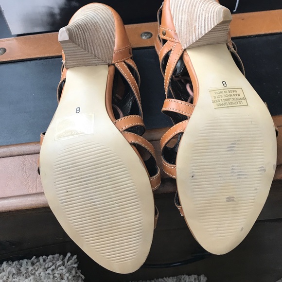 Luichinny Gladiator Heels - Picture 4 of 4