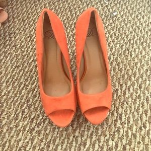 Orange/pink heels size 8 1/2