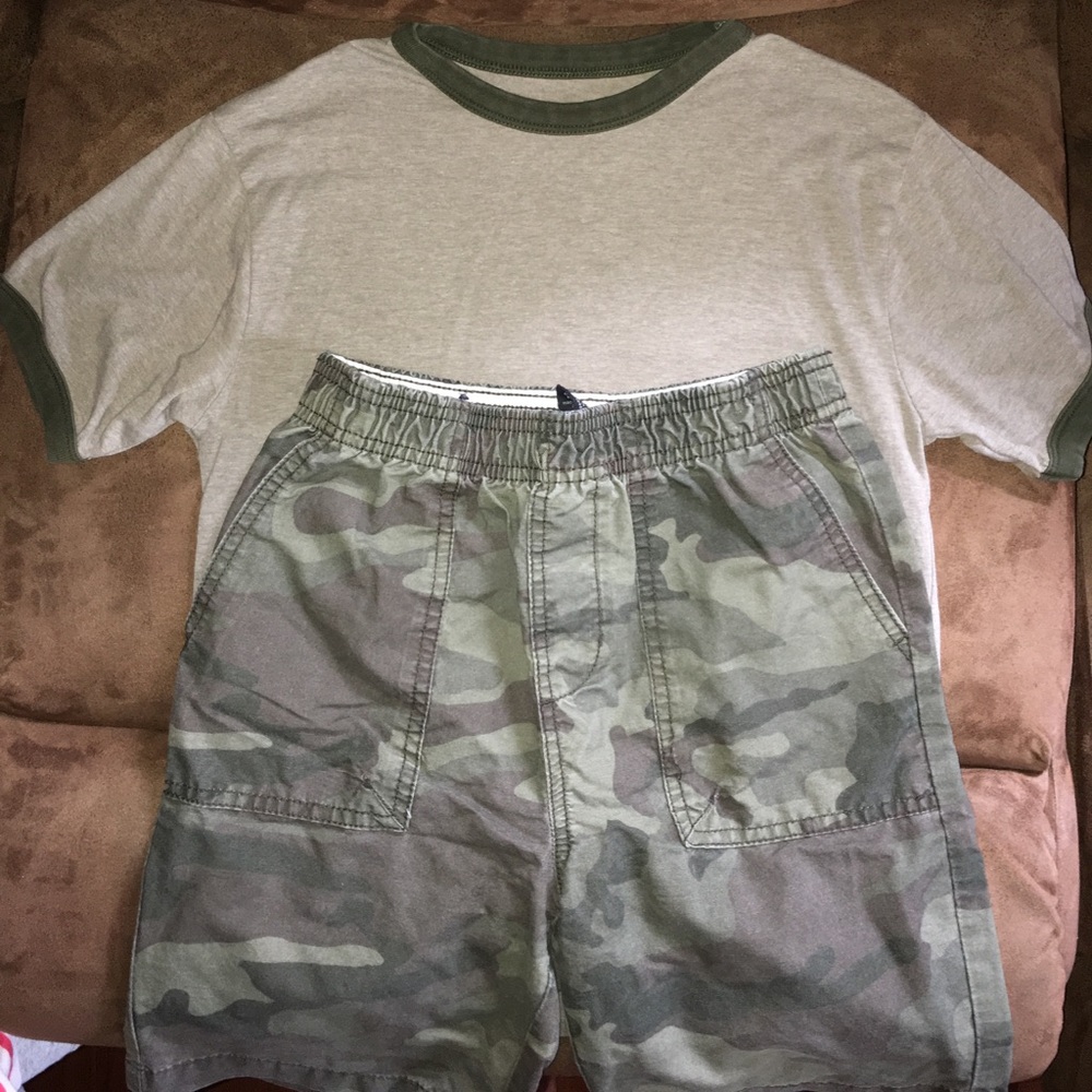 Boy's 6-7 outfit