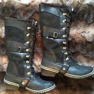 Sorel Conquest Carly Winter Boots Sz. 8.5