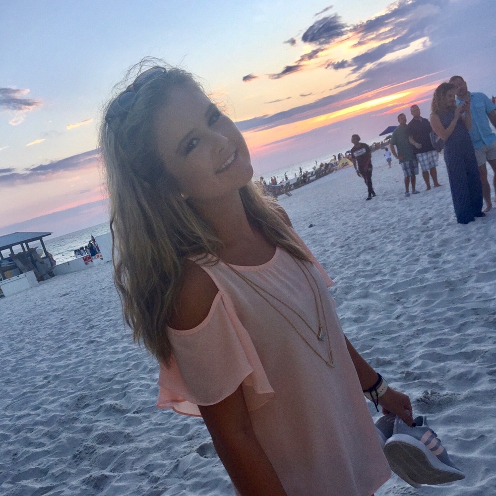 Meet your Posher, Marissa