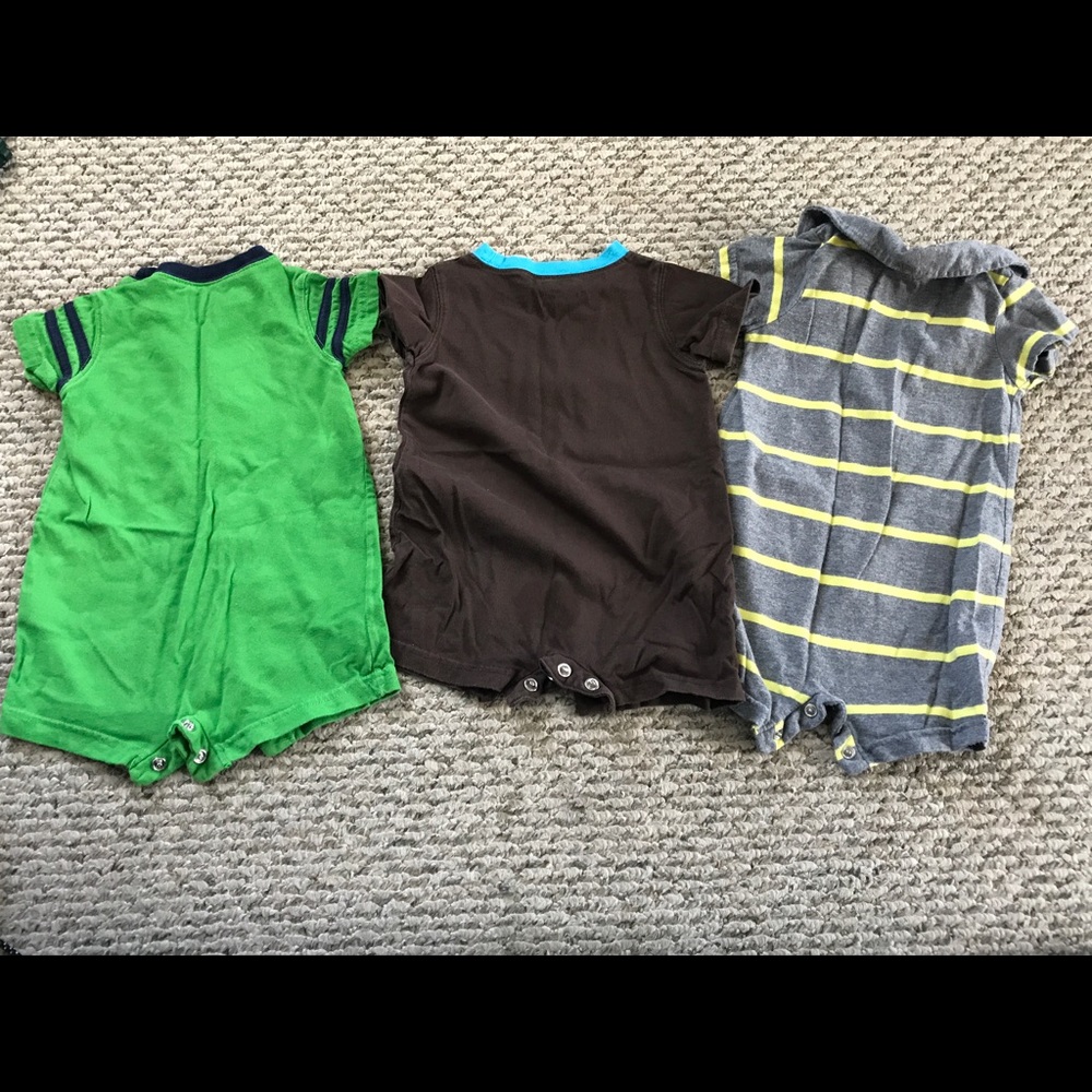3outfits  baby wear for 9 month