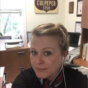 Meet your Posher, Maxie