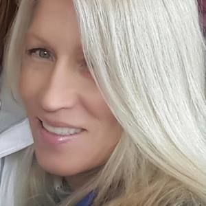 Meet your Posher, Janine