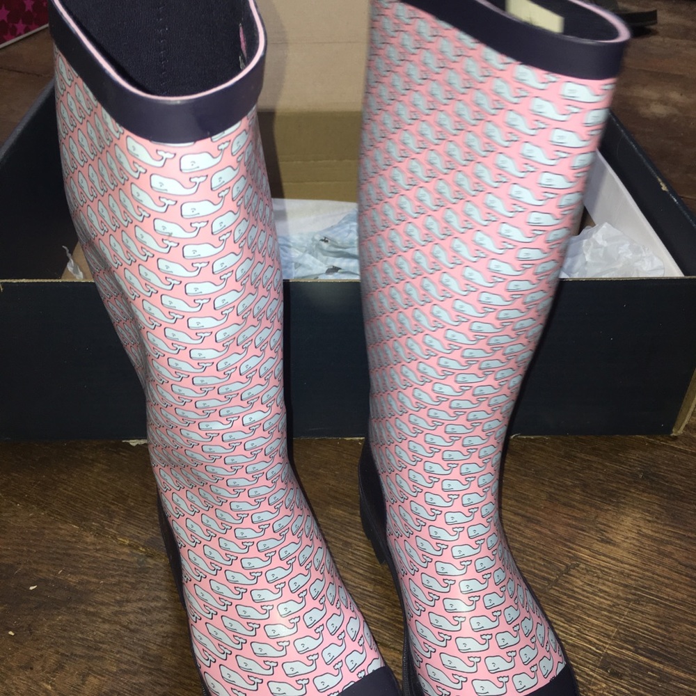 Vineyard vine rain boots - Picture 4 of 5