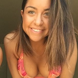 Meet your Posher, Vicky