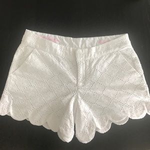 Lilly Pulitzer buttercup scallop short