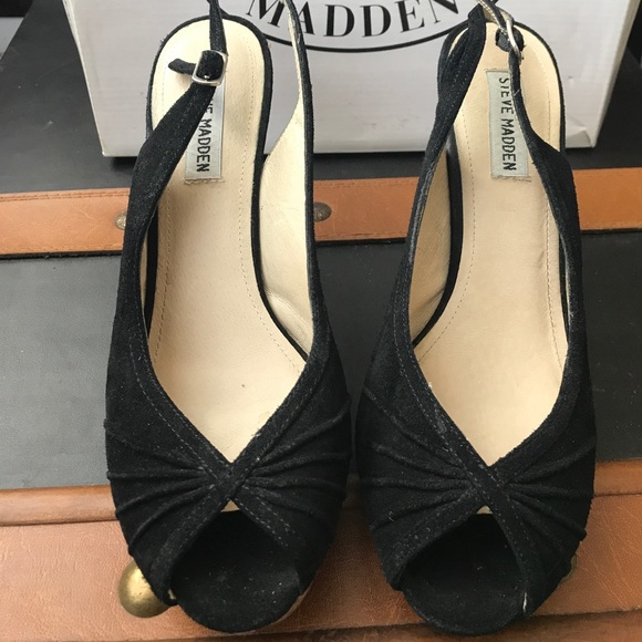 Steve Madden Suede Cork Heel Sandals - Picture 3 of 6