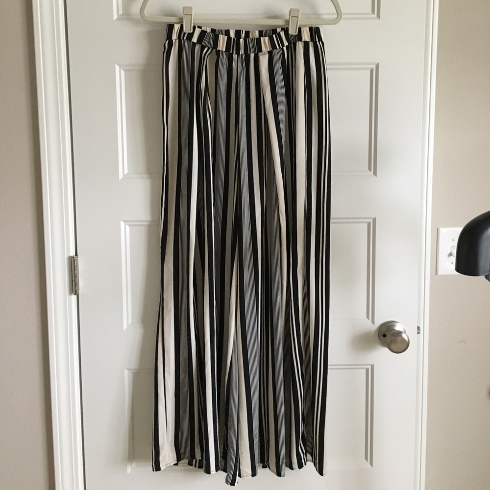 HM Wide Leg Striped Pants