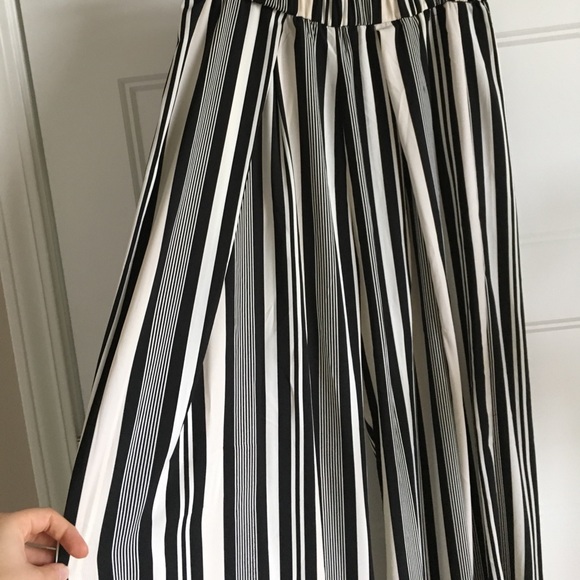 HM Wide Leg Striped Pants - Picture 2 of 2